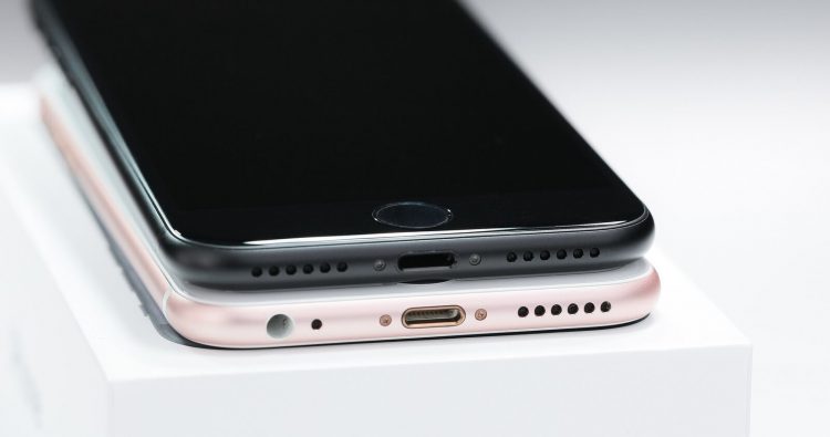 iPhoneのスピーカー