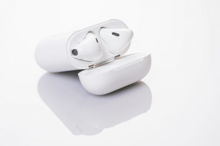 AirPods