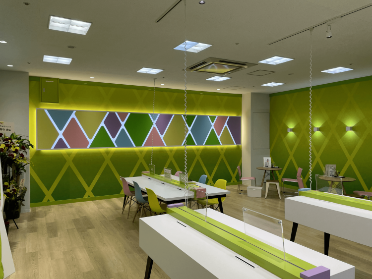 高知県に格安スマホ・スマホ修理のX-mobileフジグラン高知店がオープン