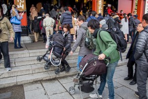 ベビーカー仲間発見