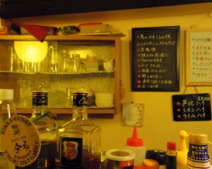 ここから先、泣いてて恥ずかしいので店内のスナック感をお楽しみください