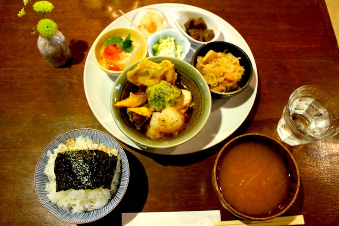 カナカナごはん(1,300円)