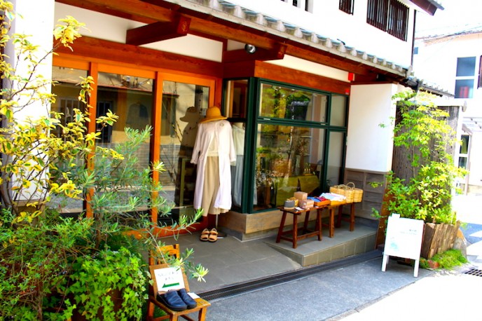 お店の外からすでに良い雰囲気