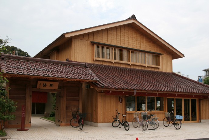 総湯外観 提供元:KAGA旅・まちネット