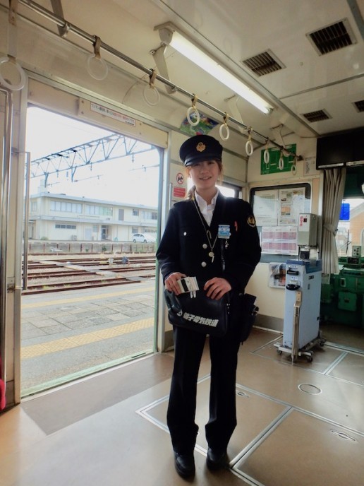 改札業務でお忙しいなか、記念撮影ありがとうございました!