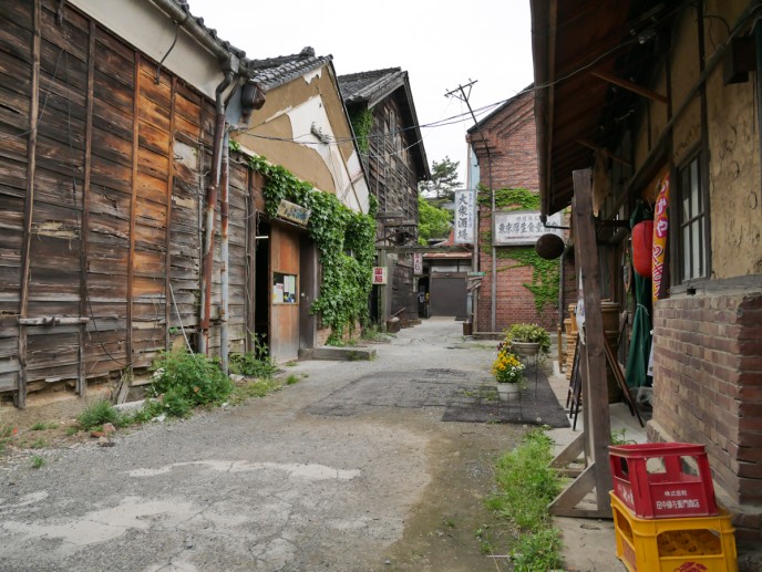 レトロな街並みがとにかくフォトジェニック!「七ツ梅酒造」
