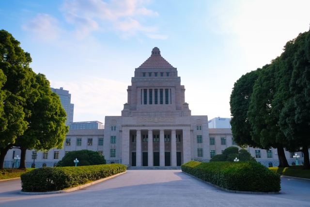 ５月10日、改正民事執行法が成立