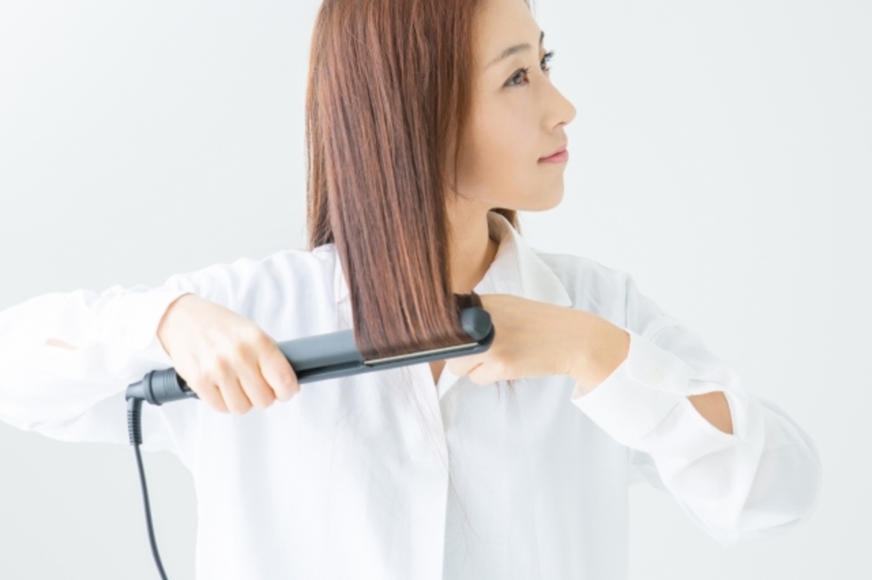 ヘアアイロンのワット数 消費電力 を解説 高い 低いとどう違う Boatマガジン 家電からwebサイトまで 今の商品を 知る メディア