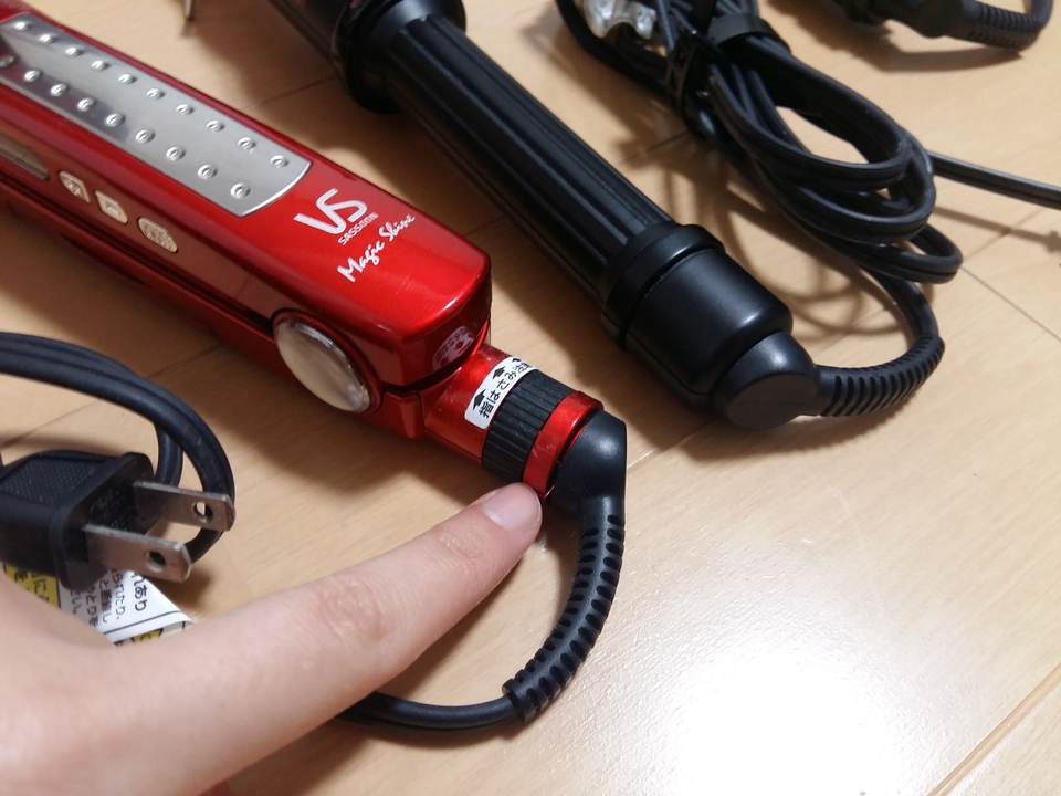 ヘアアイロン コテ の寿命は何年 買い替え時期も徹底紹介 Boatマガジン 家電からwebサイトまで 今の商品を 知る メディア