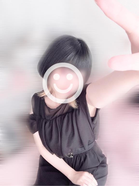 三連休最終日〜！！