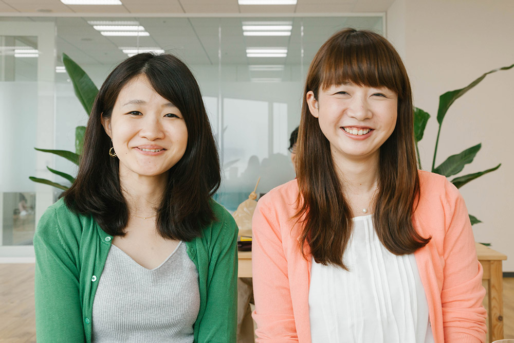女子たち(左から:うちだ、あおき。)