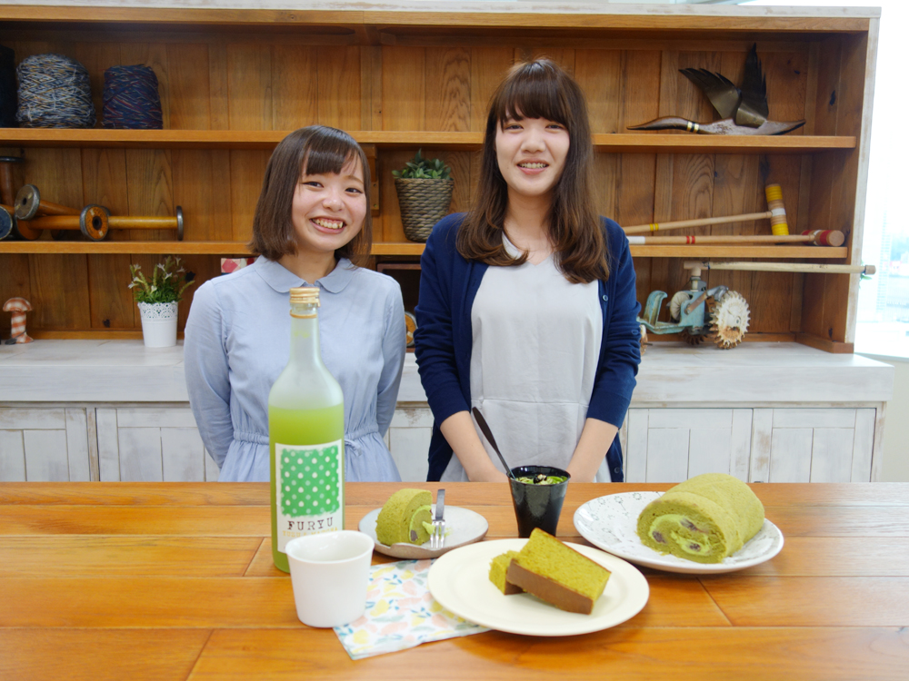 食べてもらったのは、こちらの2人。
