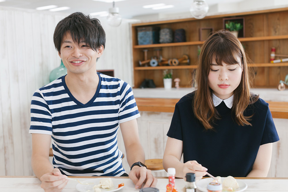 ひとくち食べた瞬間、笑顔になるきょくちょ。