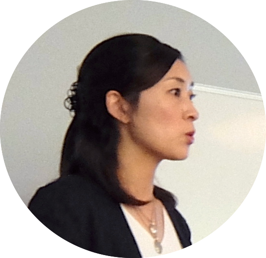 安達先生