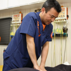 大越忠Shinjukuの鍼灸整骨院