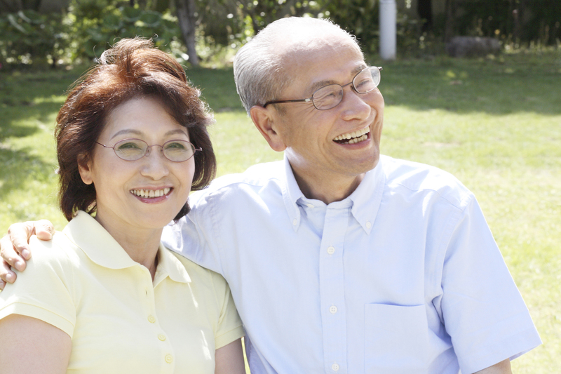 元気そうな老夫婦