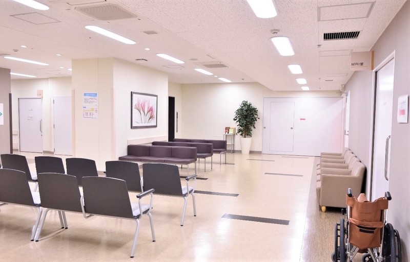 検査室前の待合スペース