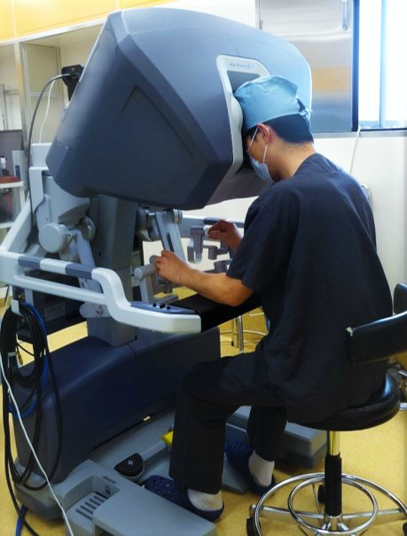手術支援ロボットを用いた手術の様子