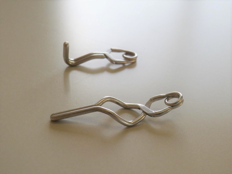 クリッピング術に使用するクリップ