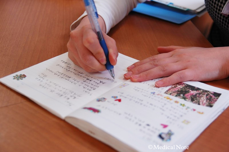 富家病院「ナラティブノート」