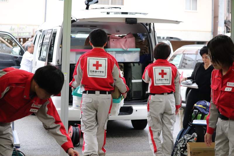 出動前の救護班