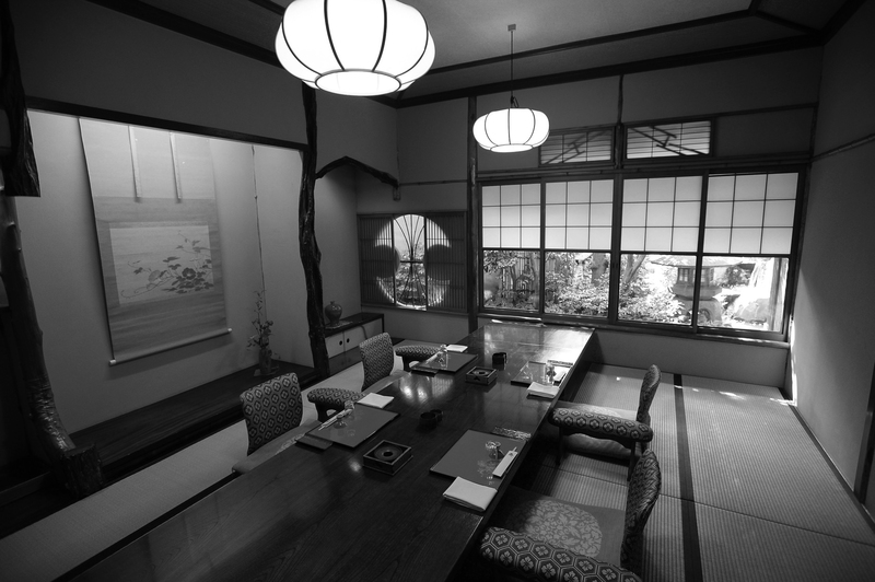 座敷