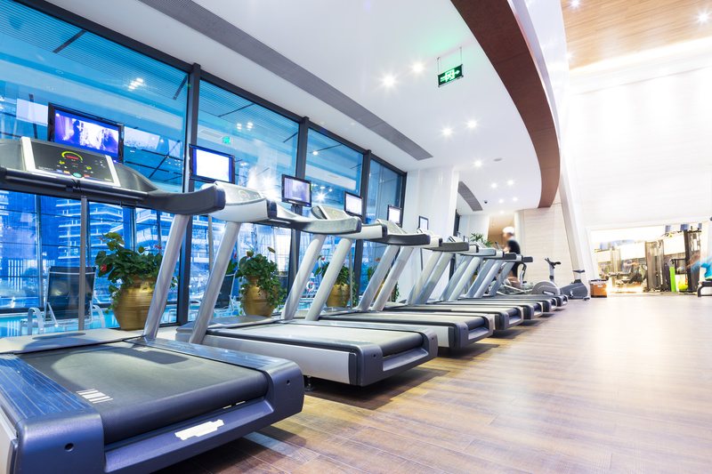 スポーツクラブ