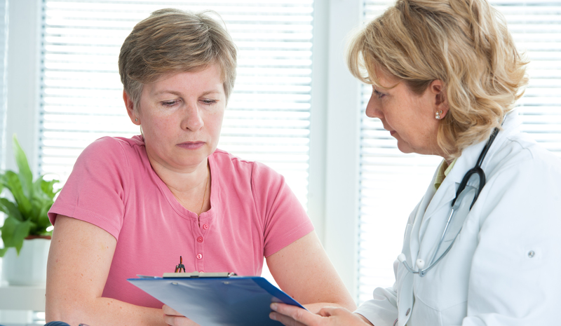 患者と向き合う医師