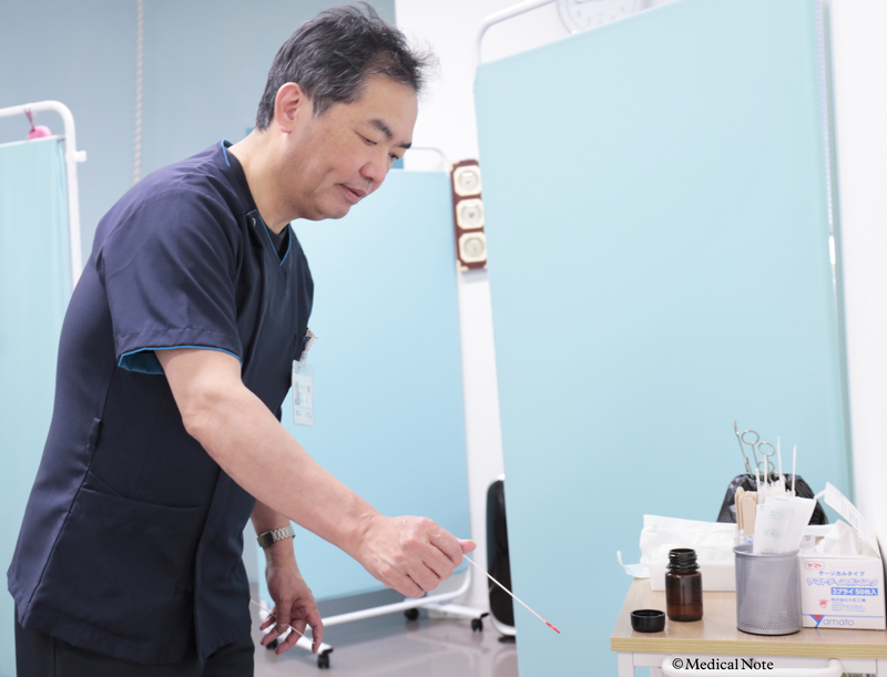 上咽頭炎がある場合、綿棒に多量の血液が付着する