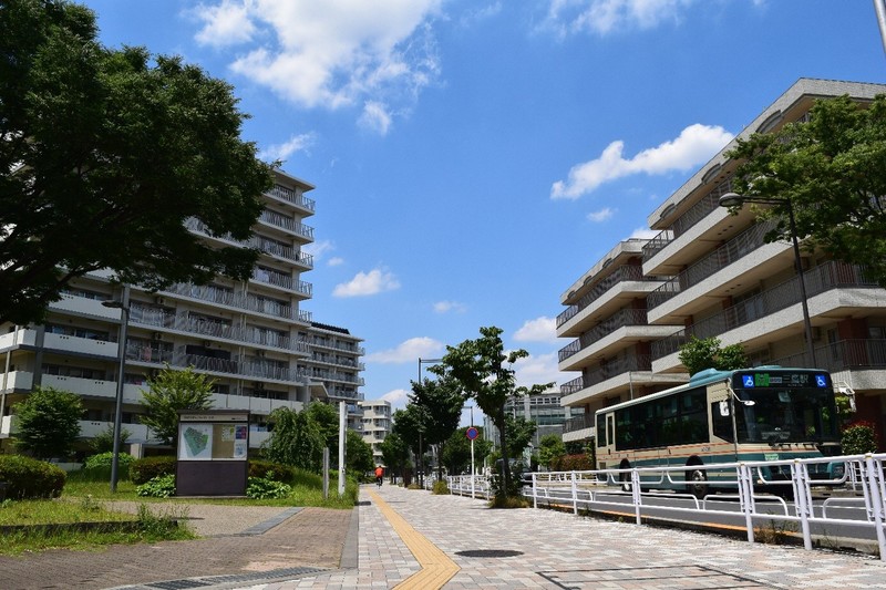 ひばりが丘の街