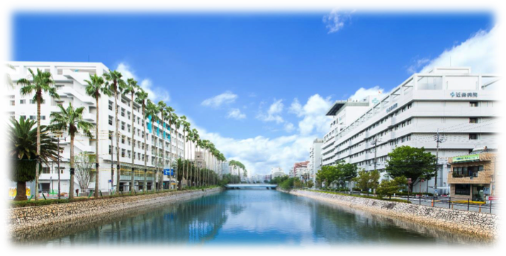 近森リハビリテーションと近森病院の外観