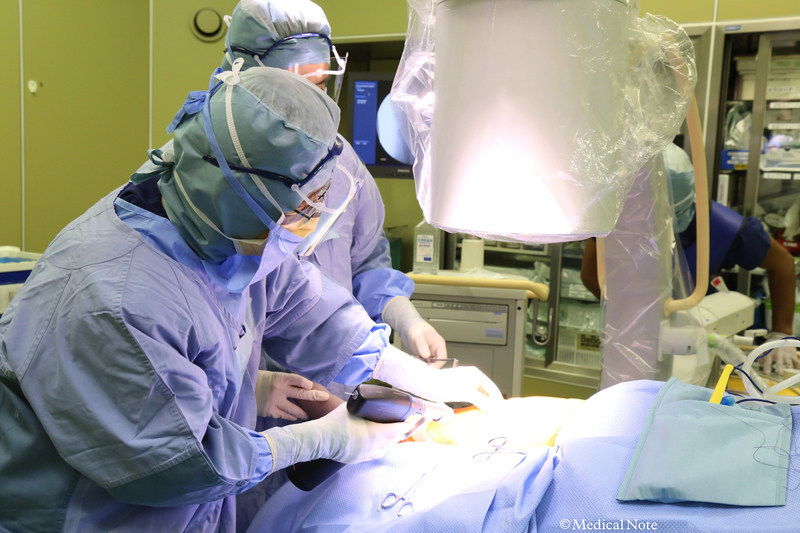 骨軟骨柱移植術（モザイクプラスティー）の追加