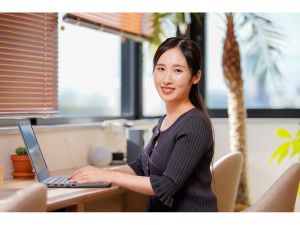 内勤営業／未経験可／年休124日／賞与年2回【エージェントサービス求人】