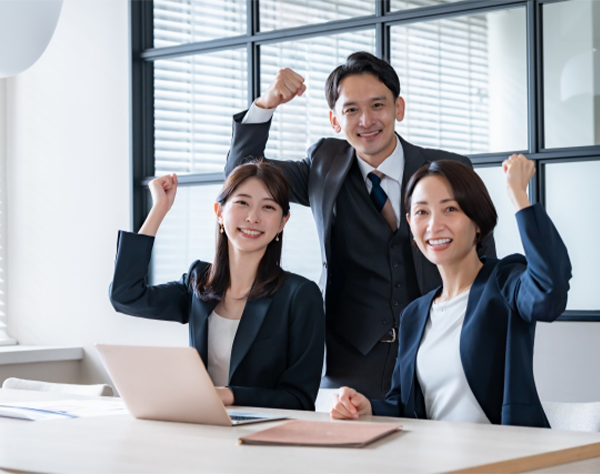 株式会社日本経済新聞社　の求人情報