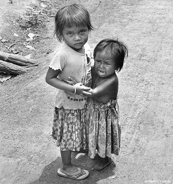 カンボジア難民の写真