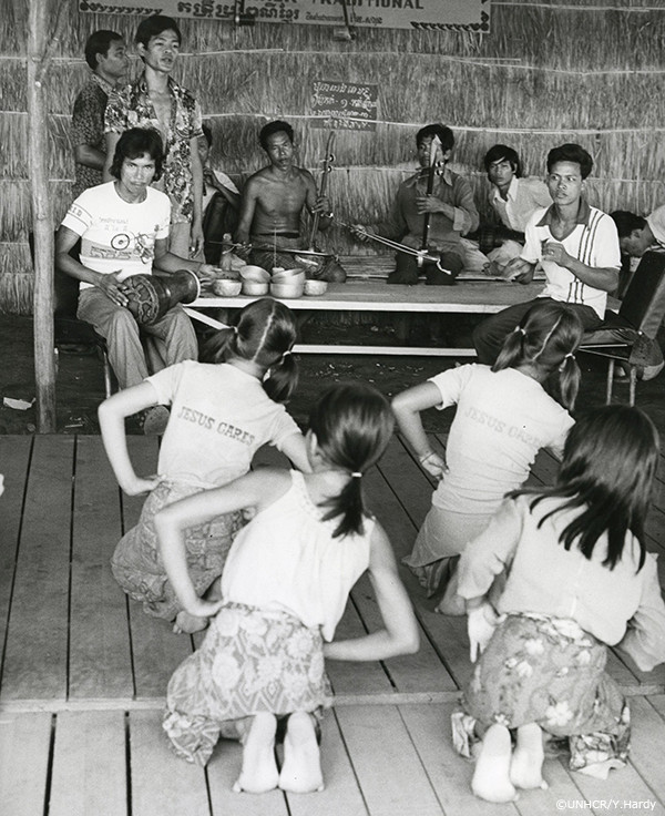 カンボジア難民の写真