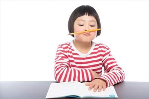 不毛 の意味と読み方は 語源と使い方 類語を例文で解説 カード