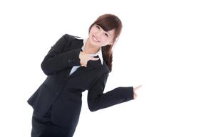 俯瞰的 の意味や使い方とは 類語や 鳥瞰的 との違いを解説 カードローン審査相談所