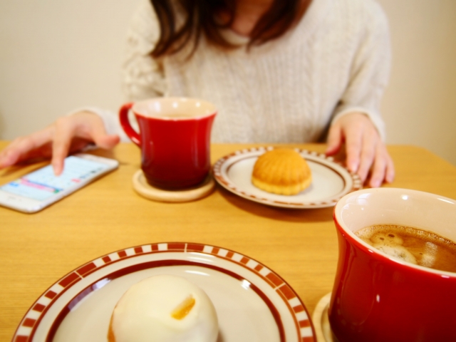 モラルの意味とは 正しい使い方やマナーとの違いを例文で解説 カードローン審査相談所