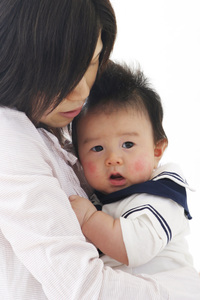 授乳中の生理は 母乳への影響や再開した時の対処法 女性のライフスタイルに関する情報メディア