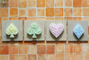 100均のトランプ10選 プラスチック製も 人気ゲームやマジックは 女性のライフスタイルに関する情報メディア