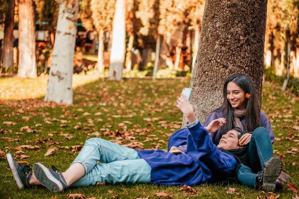 復縁するには友達から始める方が良い理由って 再スタートする方法を解説 女性のライフスタイルに関する情報メディア