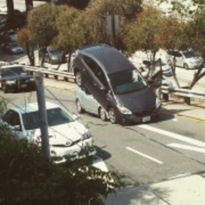 プリウス事故 暴走まとめ Dqn危険運転から福岡事故のブレーキ不具合まで 女性のライフスタイルに関する情報メディア