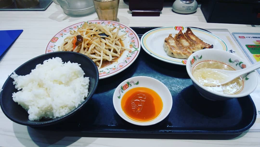 餃子の王将のカロリー一覧!一番低いメニューや餃子・セットはどれくらいか調査 お食事ウェブマガジン「グルメノート」 餃子の王将のカロリー一覧!一番低いメニューや餃子・セットはどれくらいか調査 お食事ウェブマガジン「グルメノート」