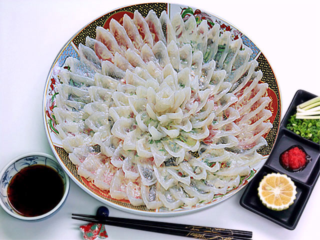 ふぐの刺身「てっさ」が薄い理由は?味と値段や食べ方も調査! | お食事ウェブマガジン「グルメノート」