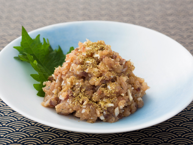 なめろうとは？アジのたたきとの違いや由来は？食べ方とレシピも紹介！ | お食事ウェブマガジン「グルメノート」