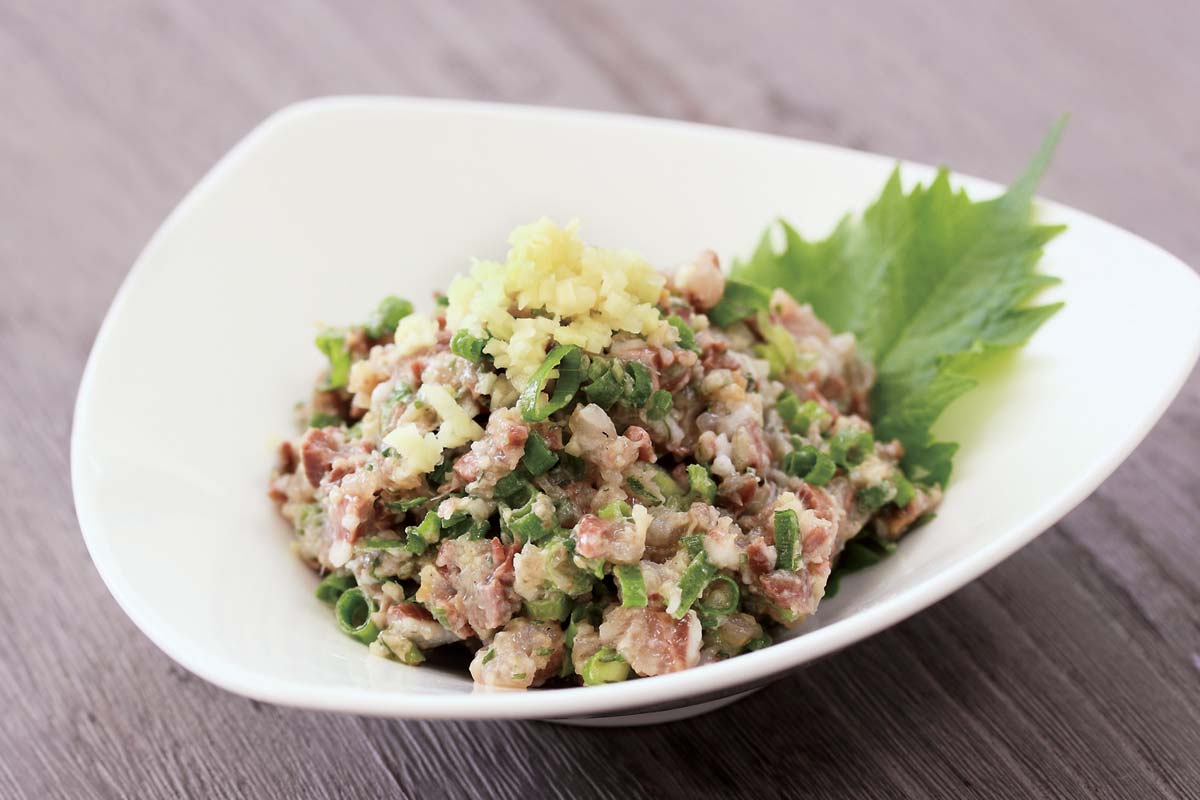 なめろうとは？アジのたたきとの違いや由来は？食べ方とレシピも紹介！ | お食事ウェブマガジン「グルメノート」