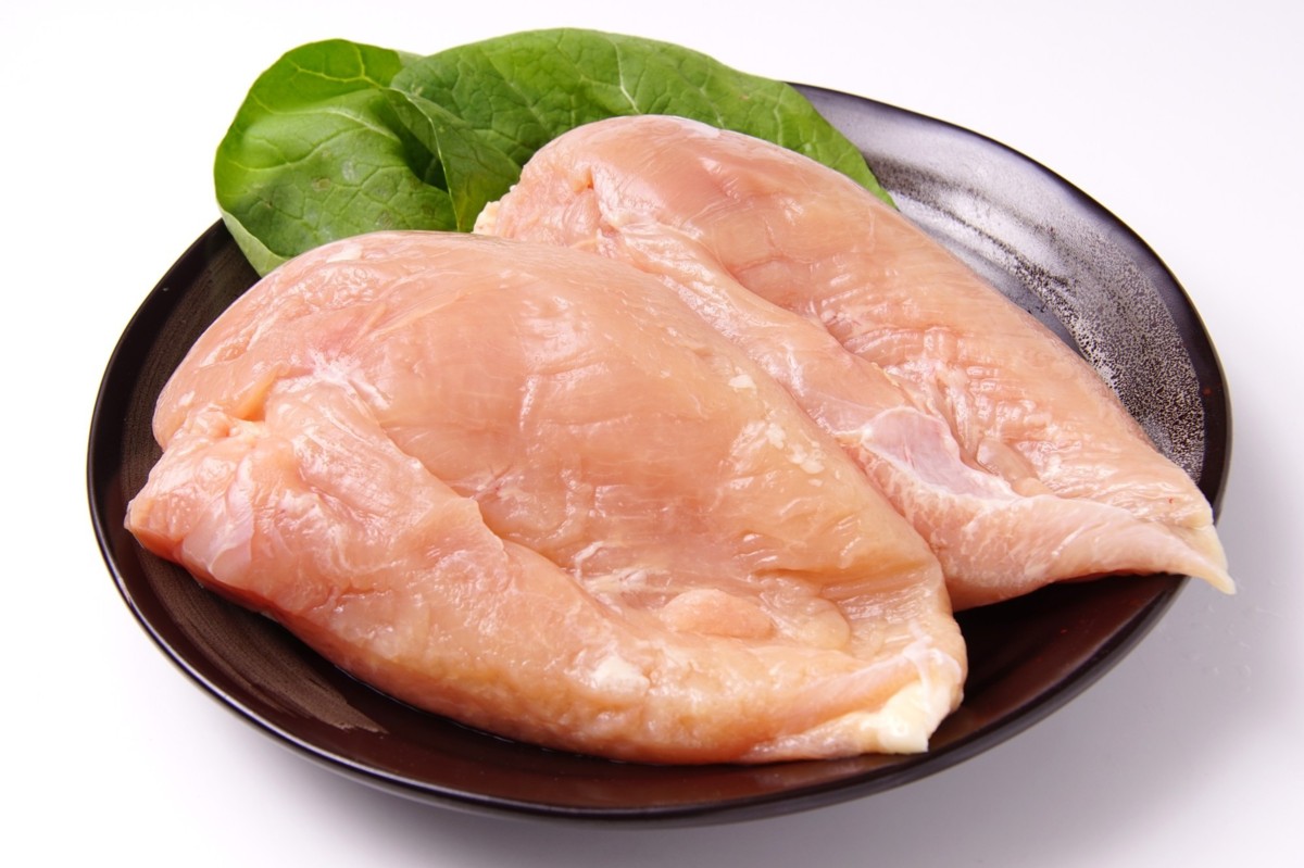 鶏胸肉の栄養効果・効能を紹介!皮なしの栄養成分なども調査! お食事ウェブマガジン「グルメノート」 鶏胸肉の栄養効果・効能を紹介!皮なしの栄養成分なども調査! お食事ウェブマガジン「グルメノート」