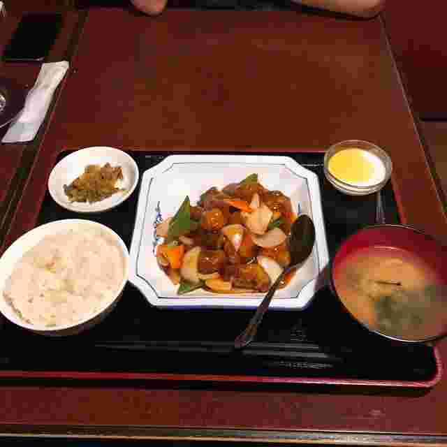 荘園の酢豚定食