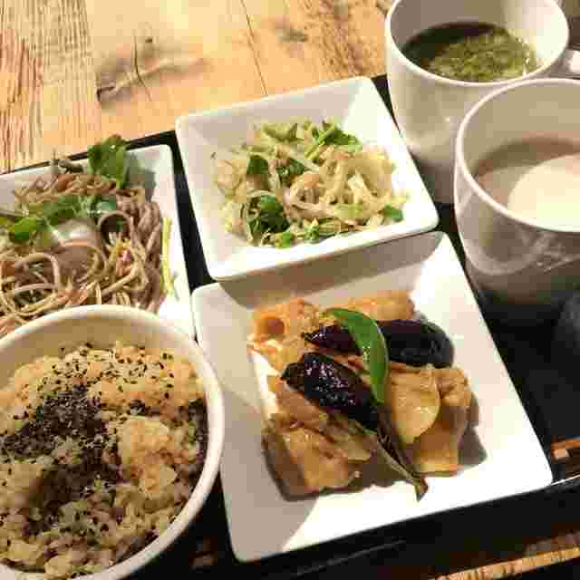 人気のお惣菜